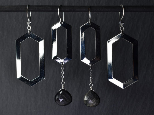 Heart of the Steadfast Earrings image 0