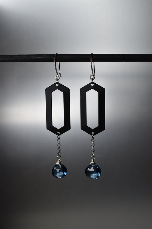 Heart of the Heiress Earrings image 2