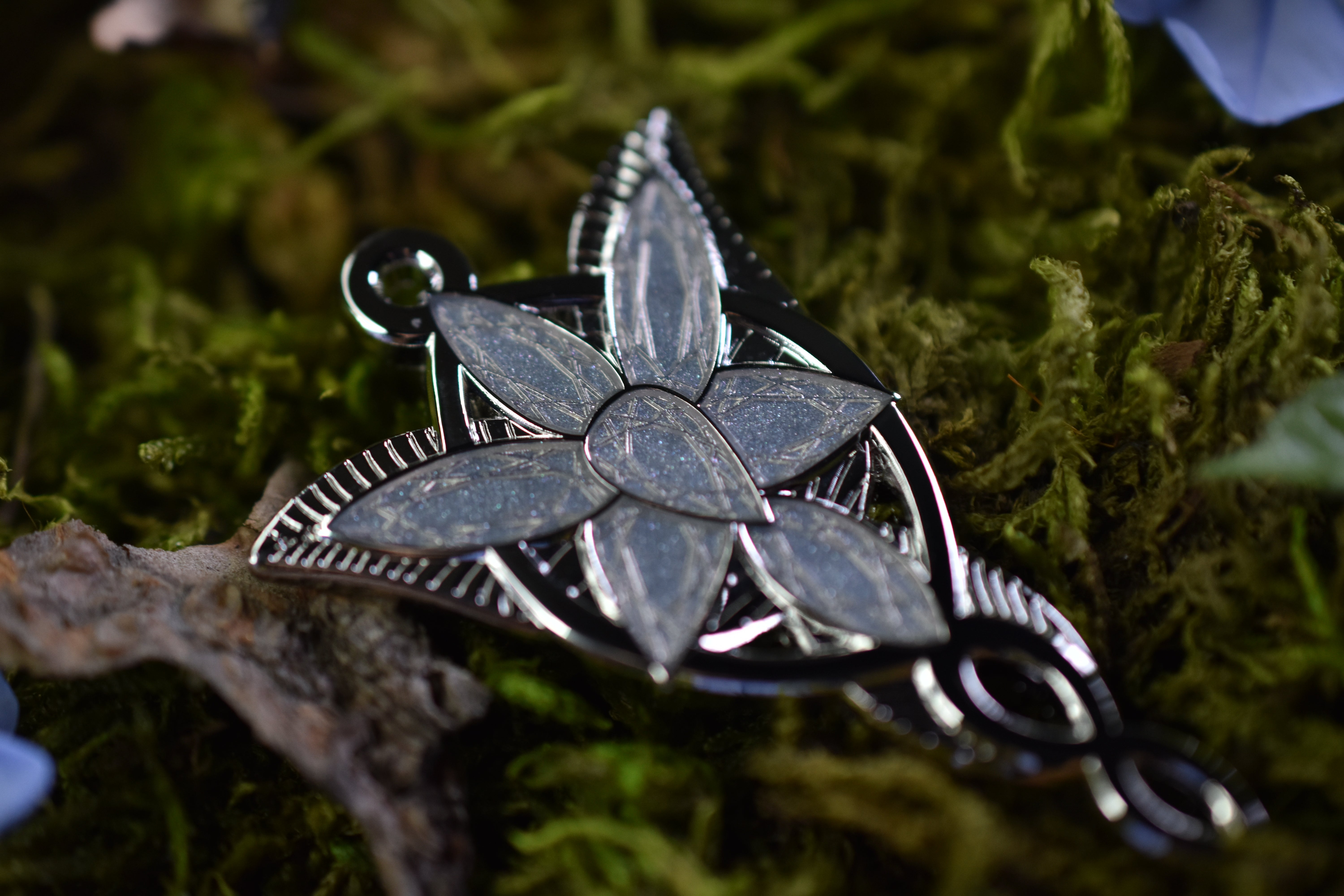 Evenstar Enamel Pin image 2